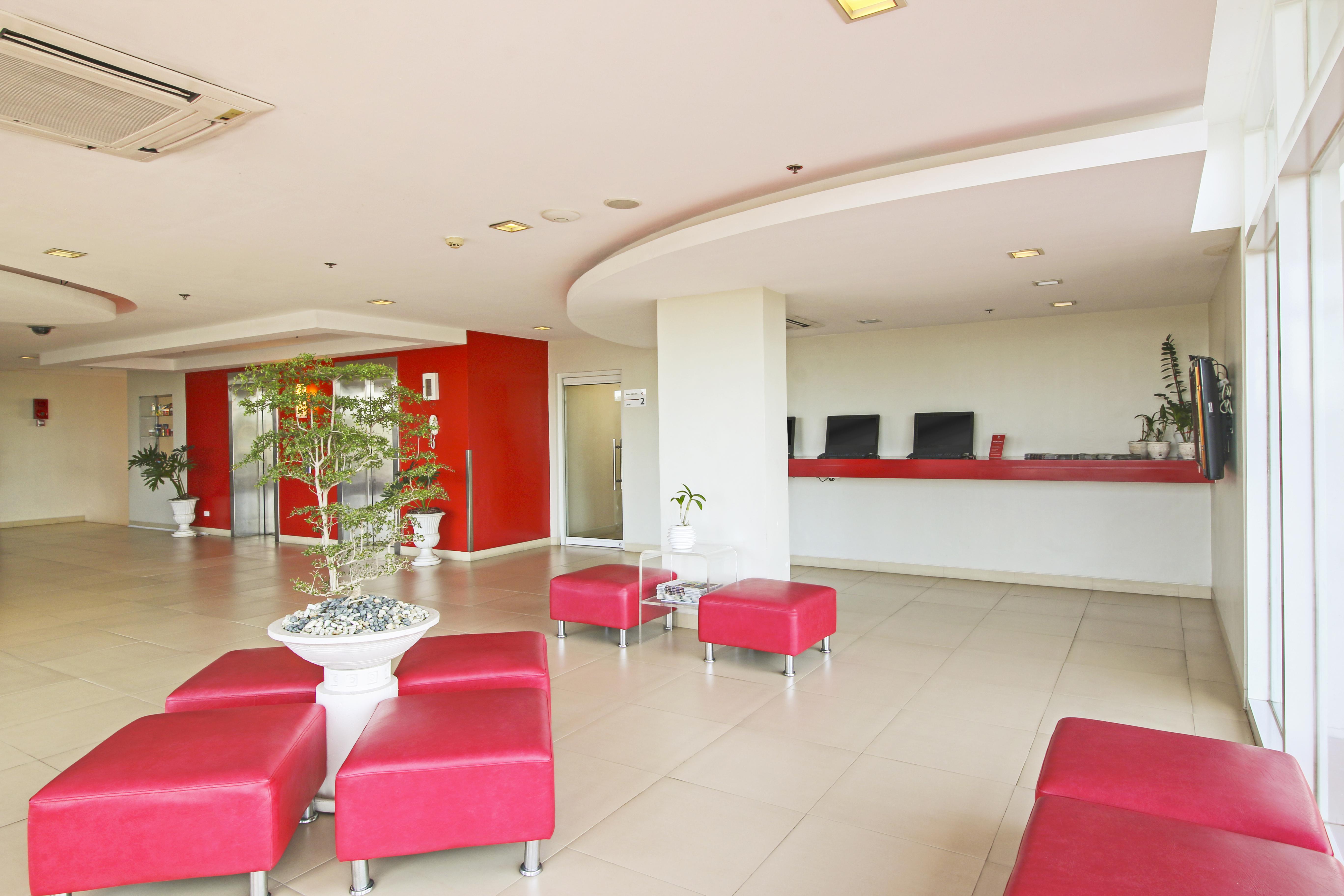 Red Planet Clark Angeles City Exterior photo